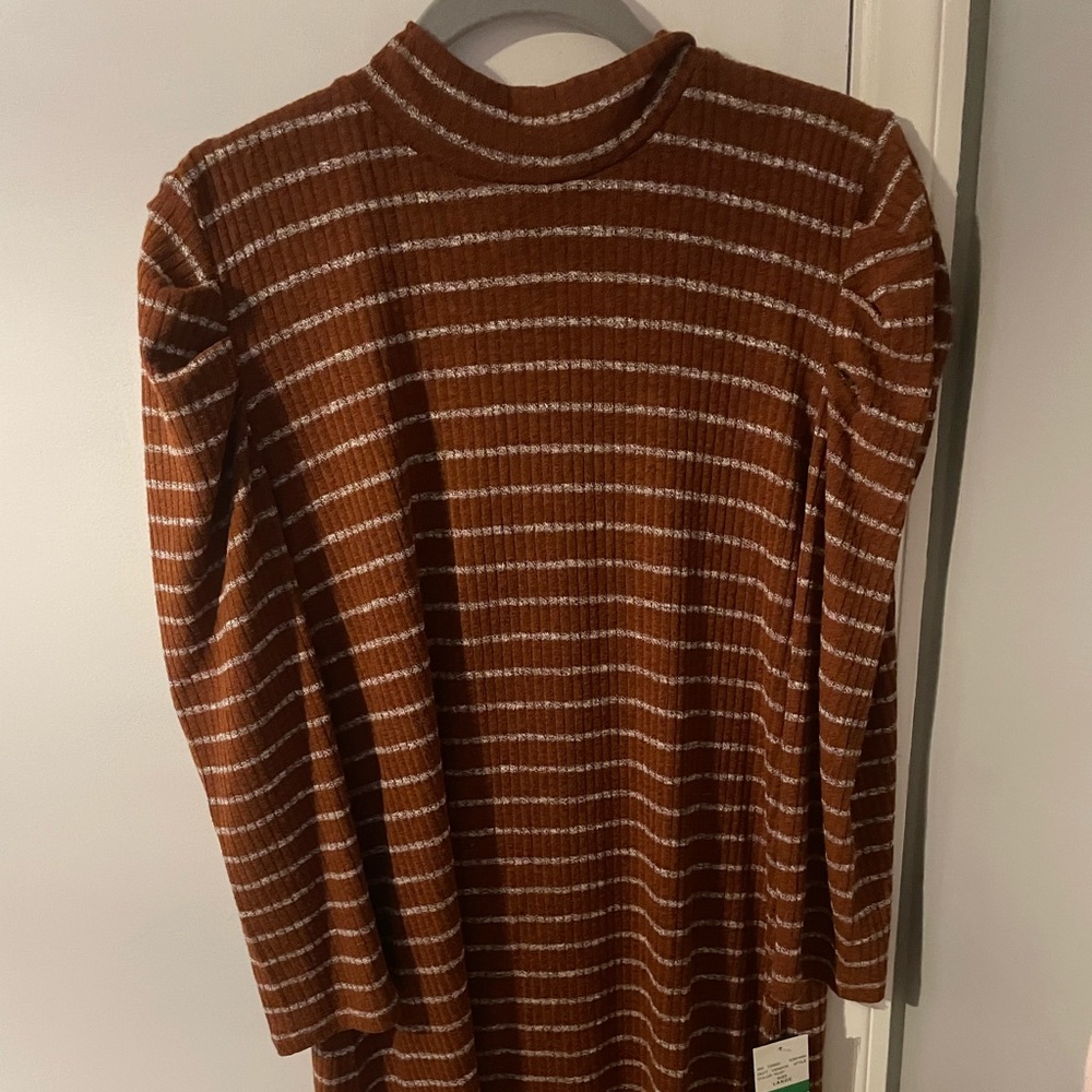 Large Fall Dress, Knee Length, 3/4 sleeves  Orange and White
